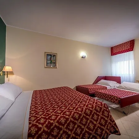 Otel 5miglia & 3*