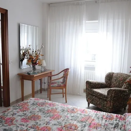 Hotell 5miglia &